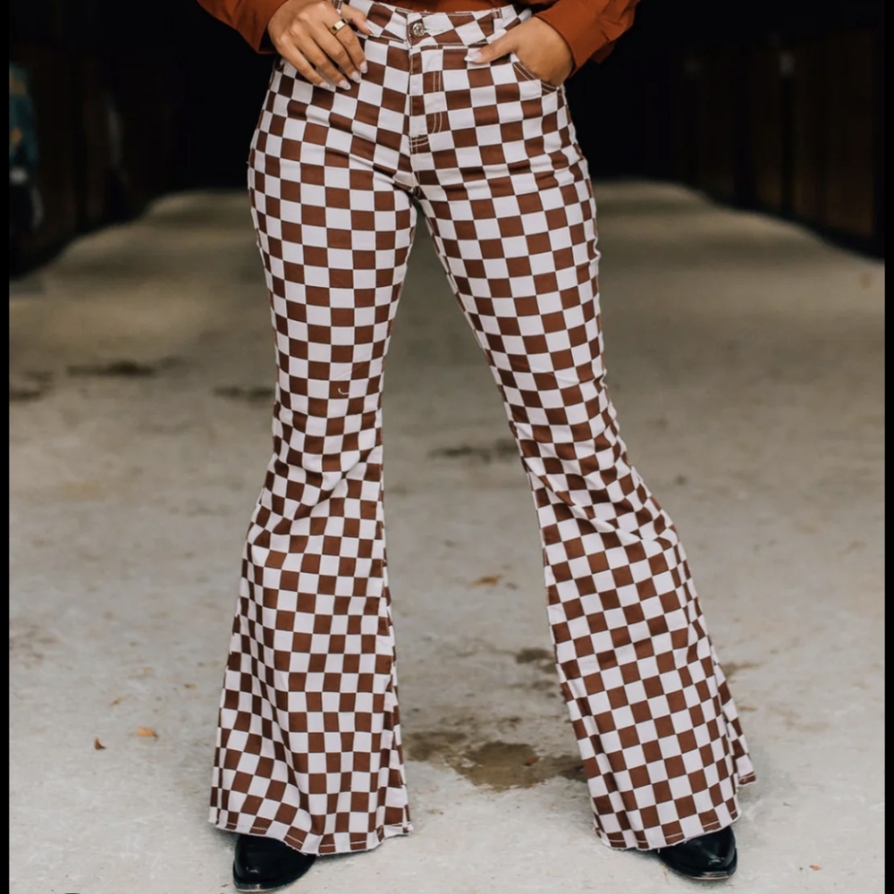 RANCH DRESS'N Fallon Taylor "Fast Lane" Ivory & Brown 🤎 super flare jeans sz 2